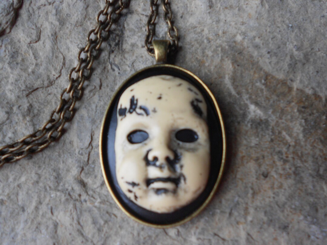 Creepy Baby Doll, Zombie Baby, Zombie, Scary Doll, hand Painted Cameo