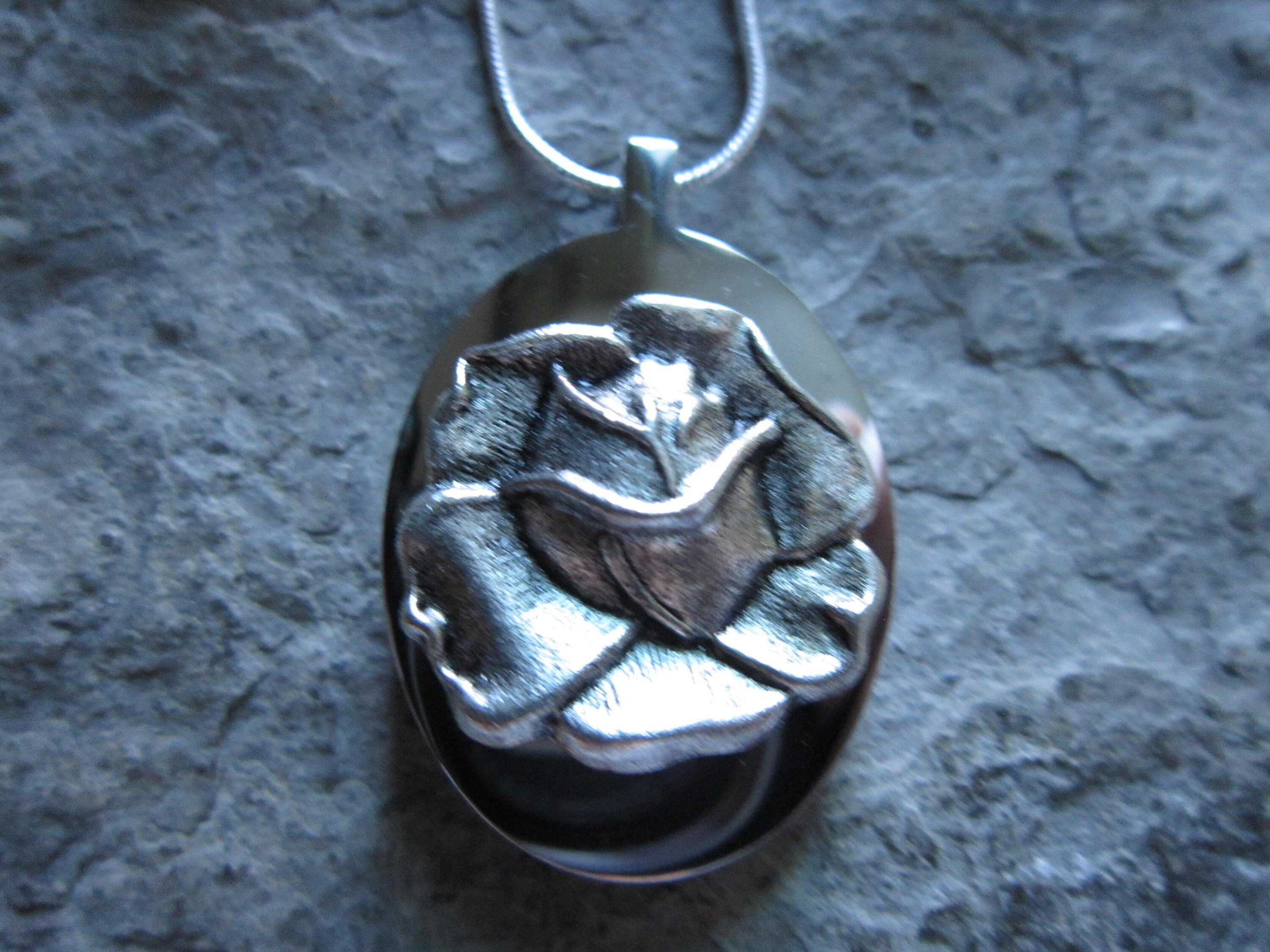 Collana Urna A Cuore Con Rosa Per Ceneri – Gioielli Cremazione In Acciaio Inox Per Ricordo Umano O Animale – Con Catena - 3
