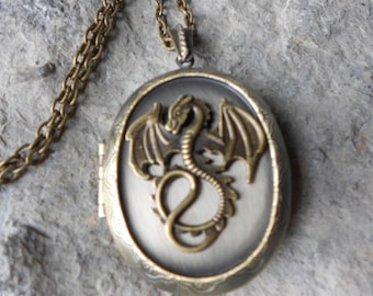 Vintage Black Dragon And White Dragon Glass Brass Locket Pendant Necklace 