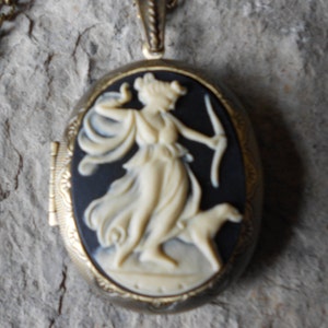 BRONZE LOCKETStunning Goddess Diana with Dog Pendant Locket The Huntress 2 long Antique look Vintage Great Quality image 2