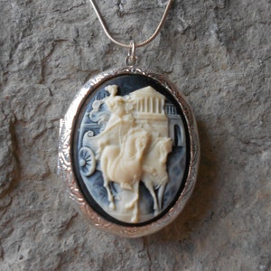 Cameo Locket!!! Chariot, Horses, Grecian Woman, set in Greece!!! High Quality!!!  Weddings, Photos, Keepsakes