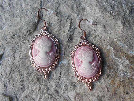 Victorian Woman Portrait Cameo Rose Gold Tone Earrings Quality - Main Image