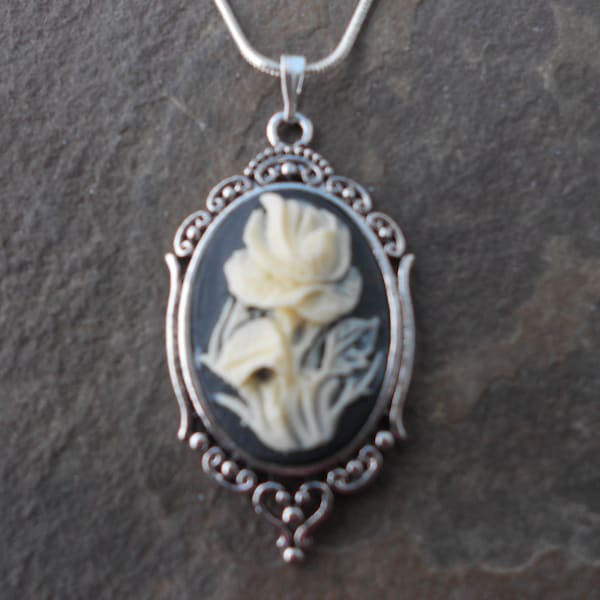 Stunning Iris Cameo Pendant Necklace (cream on black)---.925 plated 22" Chain--- Great Quality