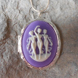 Cameo Locket!!! Dancing Angels, Graces, Muses on Purple!!! High Quality!!!  Weddings, Photos, Keepsakes