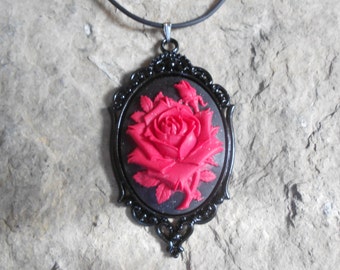 Stunning Red Rose on Black Cameo Pendant Necklace--2"--- Great Quality--- Unique Piece!!