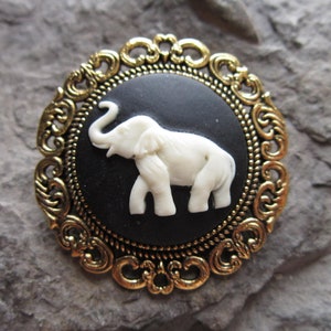 Choose Gold or Silver - Elephant Cameo Brooch / Pin - Beautiful Detail and Great Quality - Unique, Africa, African