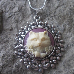 Choose Color - Kitty Cat Cameo Pendant Necklace - Cat Lover Gift - Great Quality