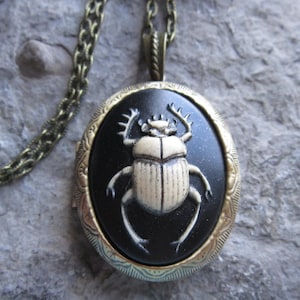 Hand Painted Egyptian Scarab Beetle Cameo Bronze Pendant Locket -  Vintage Look - Antiqued Look - Great Quality - Insect - Bug