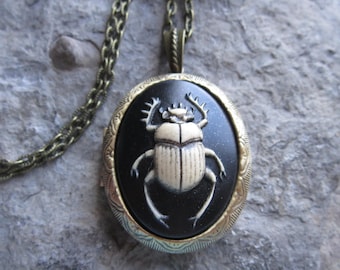 Hand Painted Egyptian Scarab Beetle Cameo Bronze Pendant Locket -  Vintage Look - Antiqued Look - Great Quality - Insect - Bug