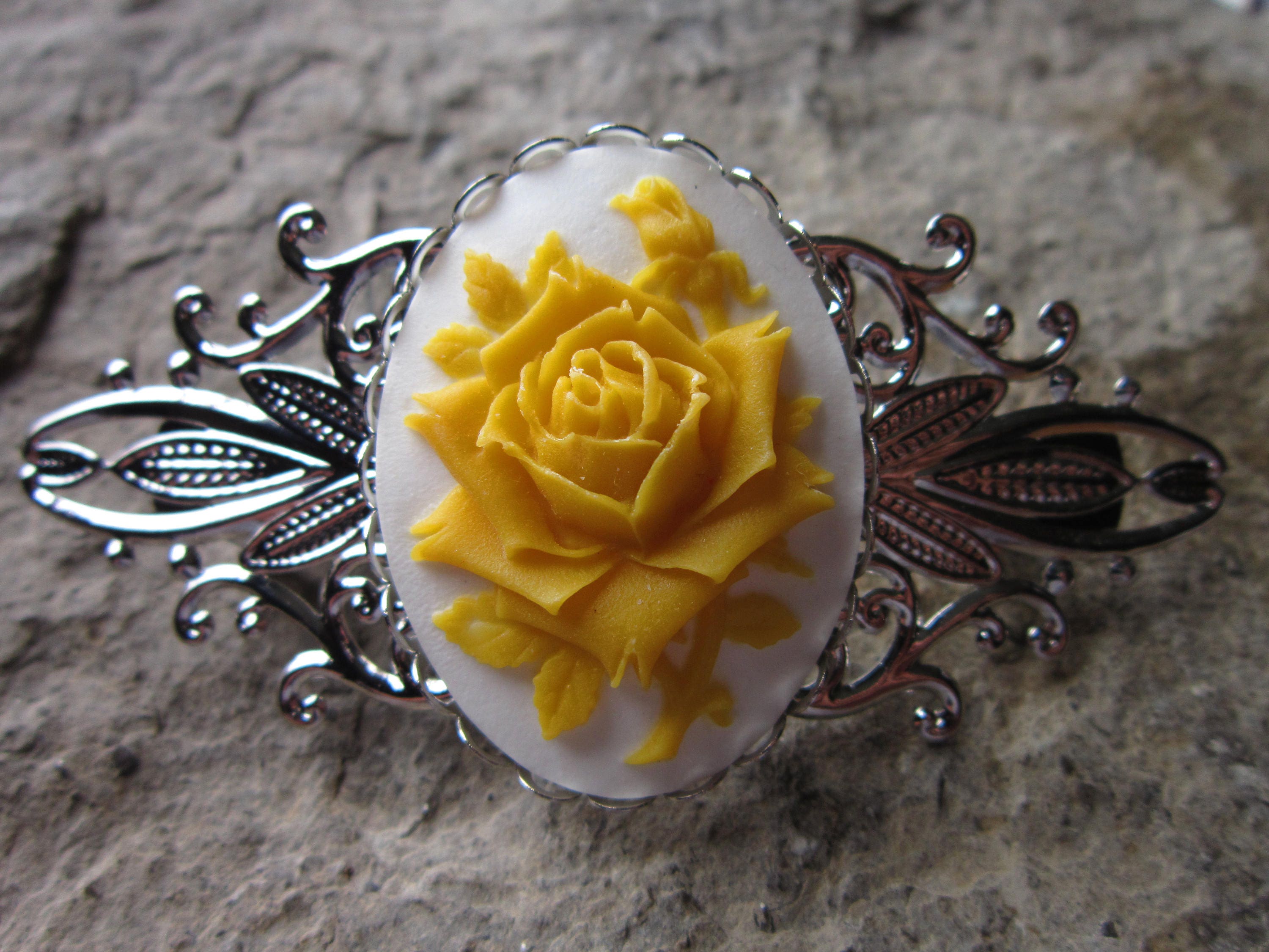 Yellow Rose on White Cameo Silver Filigree Barrette - Texas  display picture 1