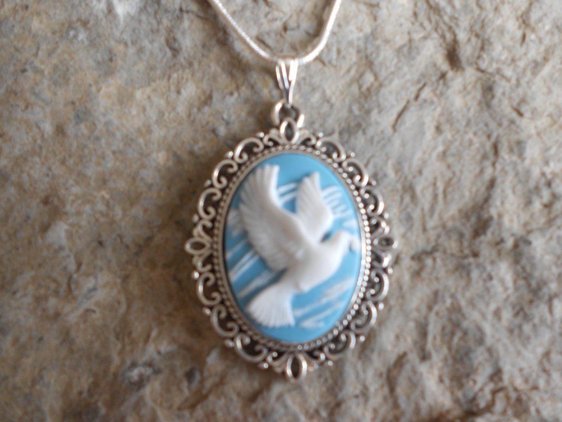 Dove With Olive Branch Cameo Pendant Necklace .925 Silver - Etsy