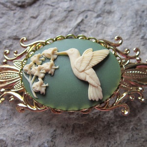 Choose Green, Black or Purple - Hummingbird Cameo Gold Filigree Barrette - Hair Accessory - Bride - Hair - Bridal Accessory