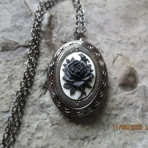 Choose Black or White Rose - Dark Silver / Gunmetal Cameo Locket - High Quality - Weddings, Photos, Keepsakes