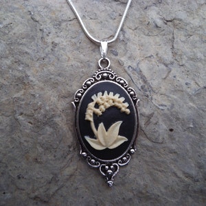 Cream Lily of the Valley Cameo Pendant Necklace (on black)---.925 plated 22&quot; Chain--- Great Quality