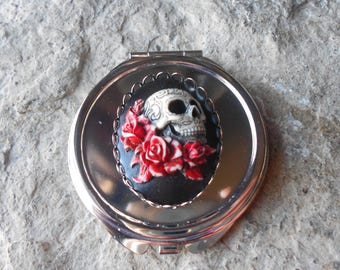 Hand Painted Skull and Roses Cameo Compact Mirror - Makeup Mirror, Lipstick Mirror, Beauty, Pill Case, Stash, Holder, Goth