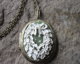 Wählen Sie Bronze, Gold oder Silber - Weihnachten Kranz Cameo Medaillon - Weihnachten - Festlich - Geschenk - Schleife - auf Grün