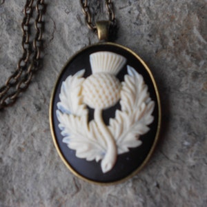 Scottish Thistle - Scotland&#39;s National Emblem -  Cameo Necklace  - 2&quot; Long - Bronze Setting, Bronze Chain