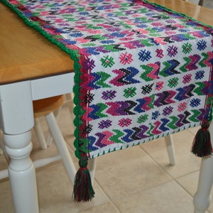 Embroidered Table runner, Chevron style table linens, Crotchet table runner, Guatemalan huipil wall hanging, White table runner