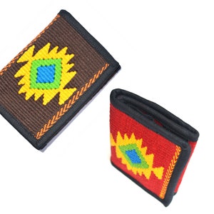 Billetera tejida a mano, Billetera guatemalteca, Billetera de tres pliegues, Billetera para hombre, Billetera gitana, Billetera de rayas de colores vibrantes, Billetera con patrón geométrico