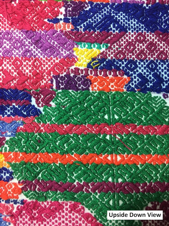 Kleding Gender-neutrale kleding volwassenen Ponchos Vintage Guatemalteekse Maya Huipi Hand Geweven Geborduurde Poncho Unisex 