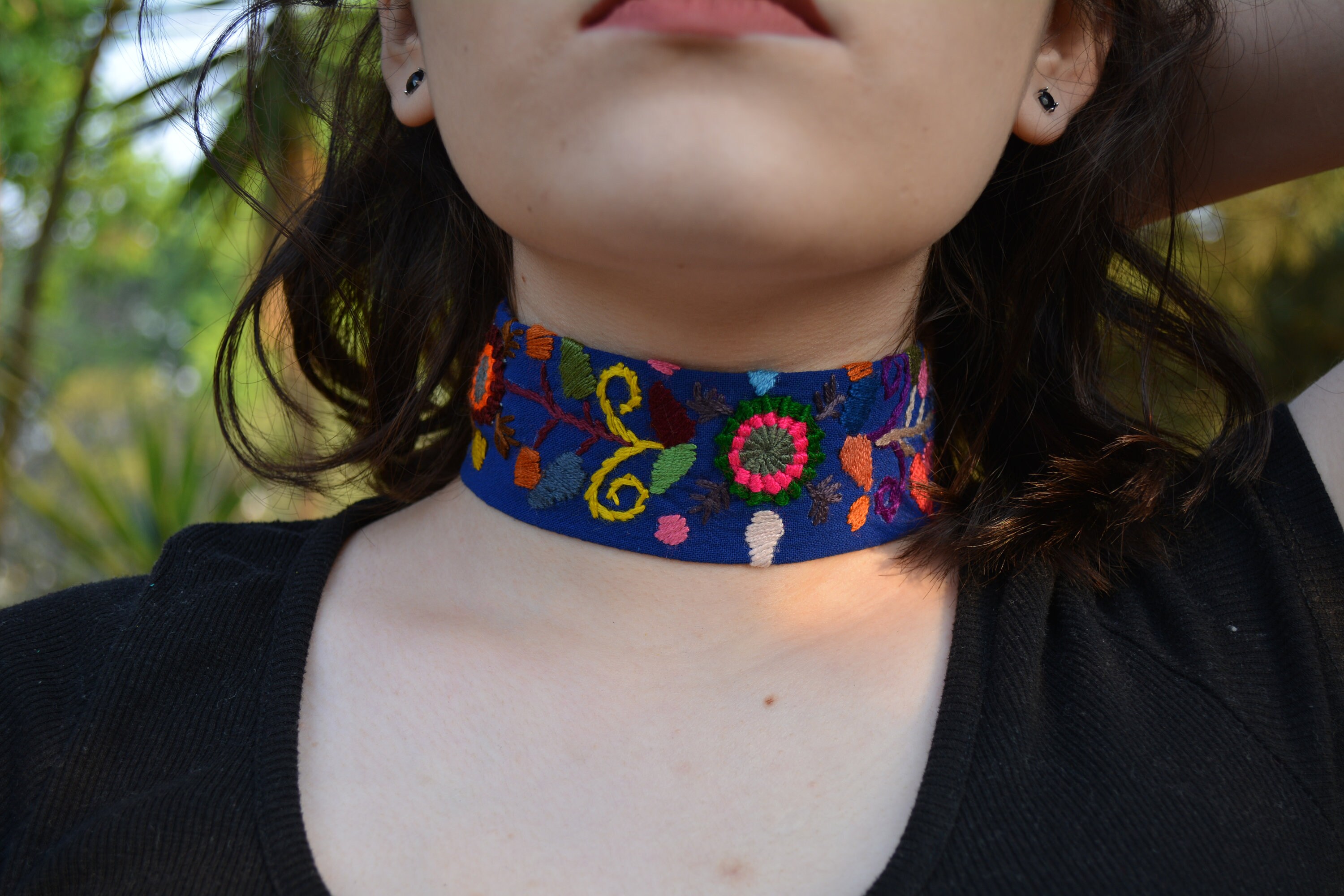 Fabric choker collar best sale