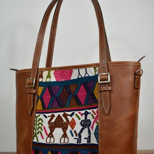 Guatemalan shoulder bag, Overnight Travel Tote, Leather weekender bag, Guatemalan embroidered bag, Huipil tote bag, Travel bag