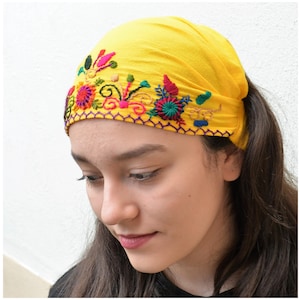 Flowers bandana, Extra Wide Headband, Scrunch Headband, Floral headband, Bohemian headband, Embroidered headband, Guatemalan cotton Bandana