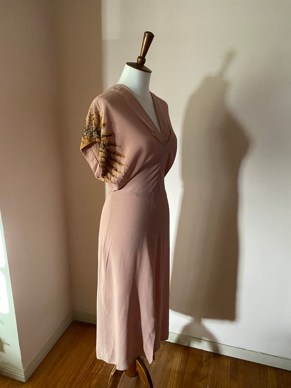 1940s Mauve Rayon Crepe Sequin Starburst Cocktail