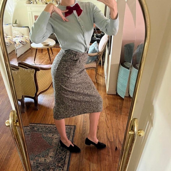 1960s Wool Tweed Pencil Skirt - image 1