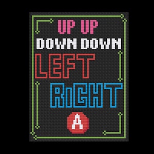 Puede incluir: Una imagen pixelada negra y verde con un borde blanco. La imagen dice "UP UP DOWN DOWN LEFT RIGHT" en diferentes colores. Hay un círculo rojo con una letra blanca "A" en el centro de la imagen.