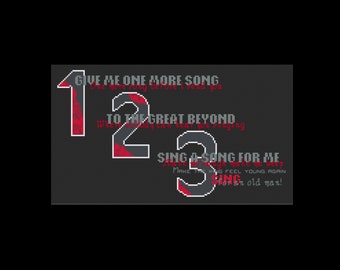 Puede incluir: Un gráfico en blanco y negro con los números 1, 2 y 3 en rojo y blanco. El texto dice: "Dame una canción más, una canción más antes de enviarte al más allá donde nadie puede oírte cantar. Canta una canción para mí, haz que el anillo se sienta joven de nuevo, canta, viejo!"