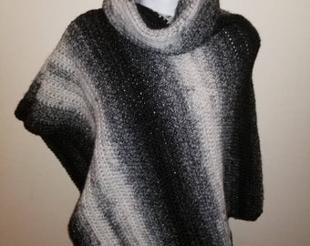 Ombre poncho