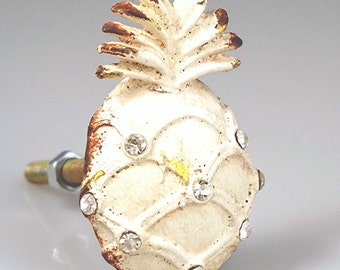 Set of 2 Pineapple whitewashed knobs