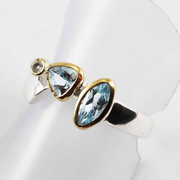 Anillo de piedra preciosa de topacio azul con acento de topacio transparente en plata de ley libre de níquel, anillos de piedra preciosa de diseño, anillo de piedra múltiple,