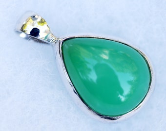 Small Clear Green Chrysoprase Gemstone Pendant, Bezel Set, Solid Sterling Silver, High Quality Select Gemstone Jewelry, Australian Mines