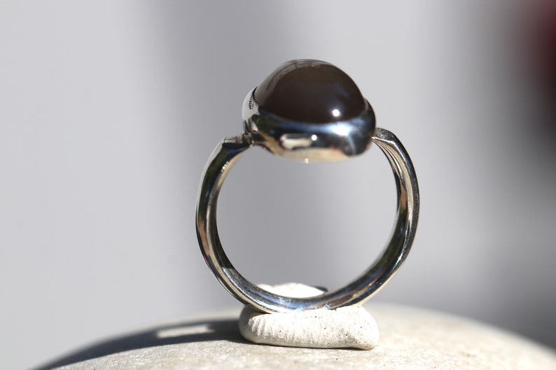 Brown-Grey Moonstone Ring, Size 7, Comfort Fit Band, Great Cats Eye Pearly Luster, Semi Precious Gemstone, Natural Orthoclase Feldspar image 5