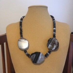 Black Agate Necklace, Agate Necklace, Black Stone Necklace, Natural Stone Necklace, Black Agate Jewelry, Natural Stone Jewelry
