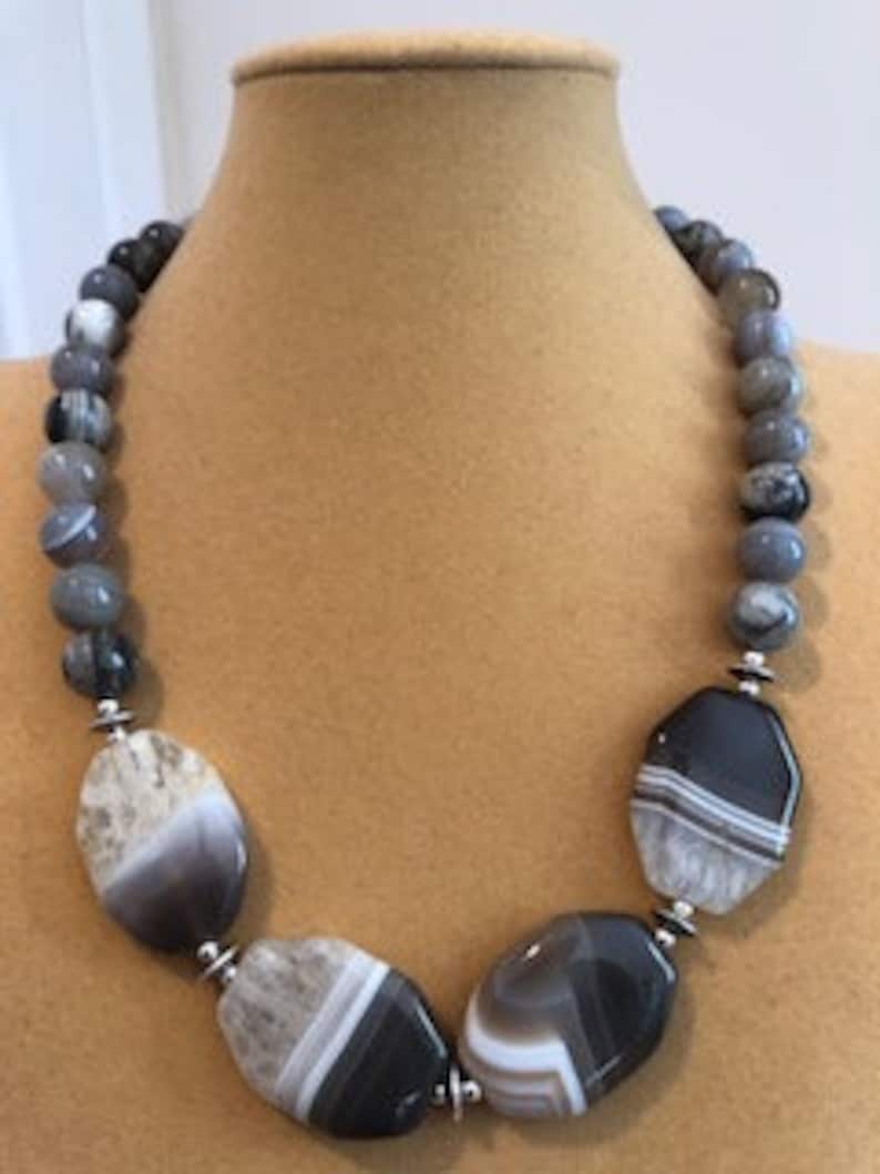 Collier De Pierres Agates - Occasion, Bijou En Pierre Naturelle, Style Éthnique Ou Bohème