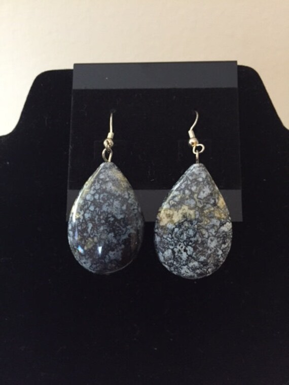 Natural Crystal Gemstone Teardrop-Shaped Earrings