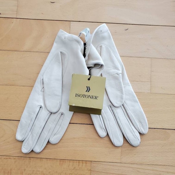 Isotoner cream leather gloves silk lined 90's vintage size 7.5 women's small oyster color new with tags