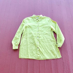 Chico&#39;s Linen Tunic: Lime Green Button-Down with Pearl Buttons (Size 1)