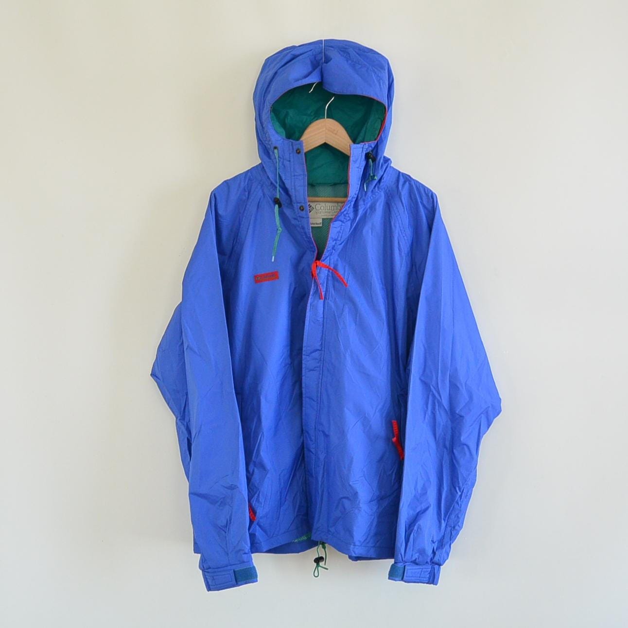 Columbia Sportswear Company Nylon Jacket With Hood Mesh Columbia Sportswear Company Nylon Jacket With Hood Mesh