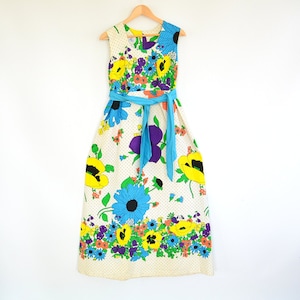 Vintage Maxi Dress Sleeveless 1960&#39;s An Original Cozy Creation Empire Waist Full Length Dress Floral Hawaiian Print size Large