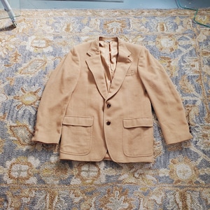 Mens Camelhair tan blazer suit jacket 100% Camelhair Barrister brand lined acetate 42 chest size large
