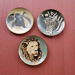 3 antique brass wall plates engraved enamel painted decorative wall hangings set of 3 jungle animals made in India Brass zebra Lion elephant