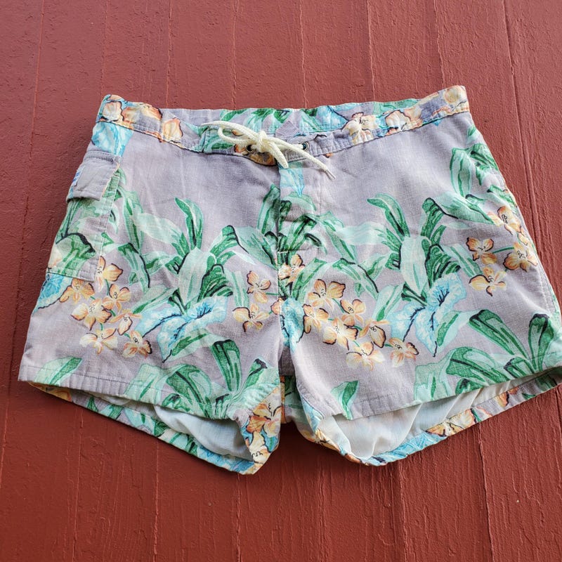 Angel Floral Print Pattern Men's Shorts