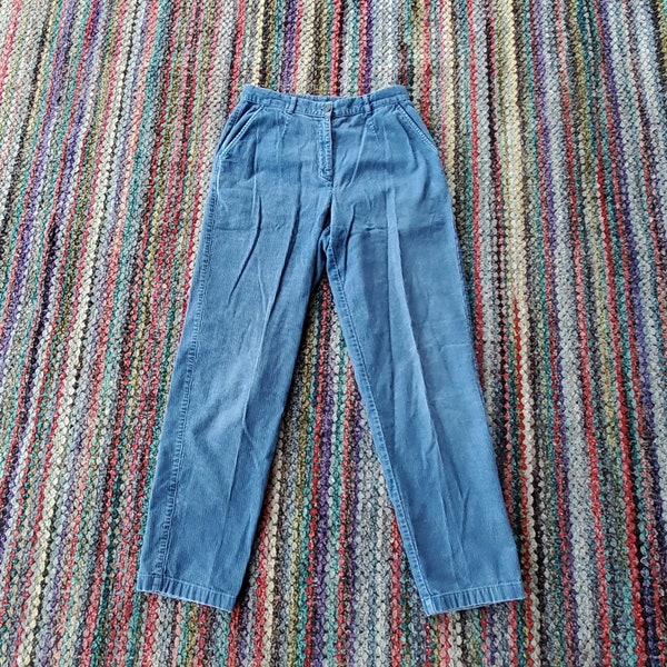 L.L. Bean corduroys teal color vintage 90's pleated women's cords slight tapered leg size 8 tall 30" waist 31" inseam high waisted