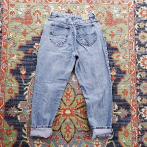 Lee Jeans Women&#39;s Size 10 Med 90&#39;s vintage High waist tapered leg mom jeans 29&quot; waist modern size 6 faded perfectly