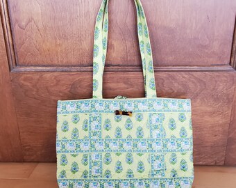 Vera Bradley Citrus Lime Elephant Shoulder Bag Retired Stiff Bottom Insert Medium Size Button Closure 13 9 Quilted Bag Vintage Vera Bradley Etsy