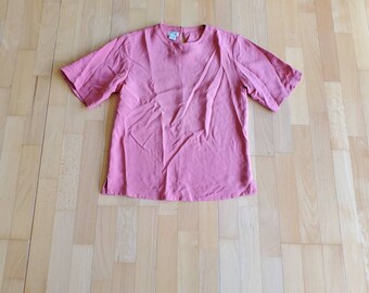 Patrick Collection silk blouse short sleeve crinkle texture pure silk dusty dark pink color size petite nice condition